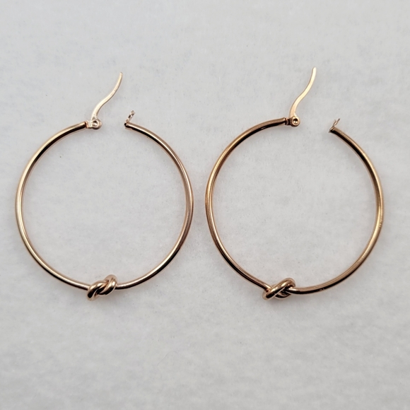 1.5" Rose Gold Knot Hoops - Picture 4 of 6